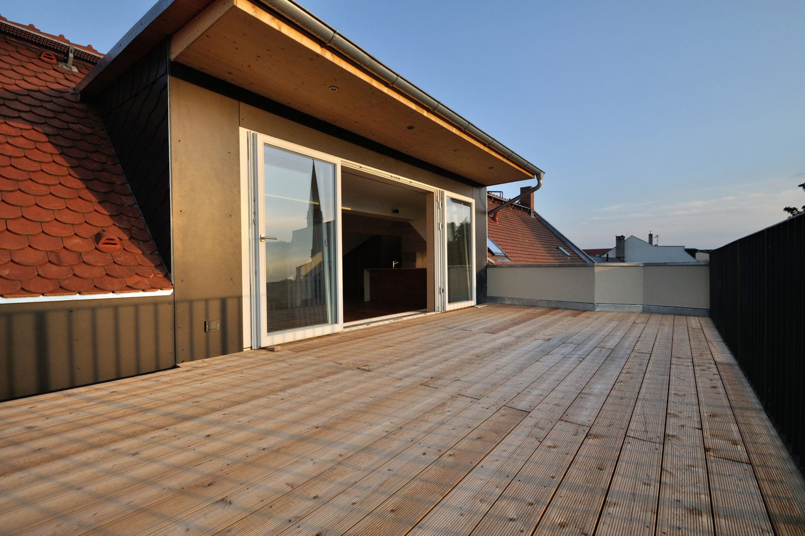 Umbau und Sanierung Mehrfamilienhaus in Leipizg, Plagwitz - Dachterrasse